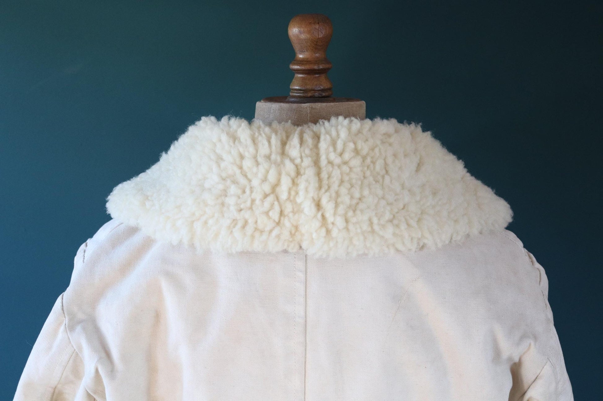 Vintage 1940s Swedish Livpäls sheepskin coat - M1944 - military greatcoat - 47” chest