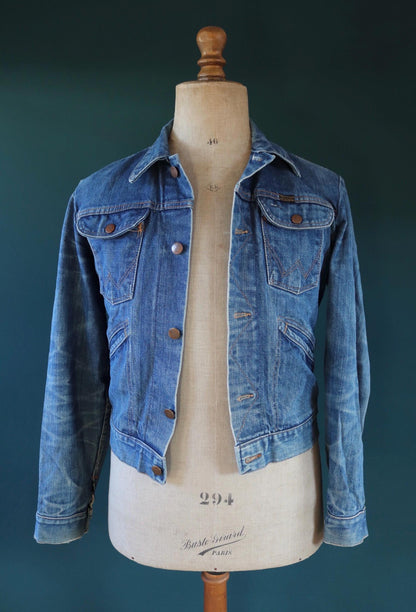 Vintage 1970s Wrangler jacket - denim workwear - whisker fades - 38" chest