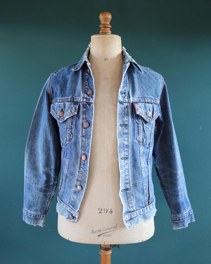 Vintage 1970s Levis big E denim jacket - Levi Strauss red tab - type 3 - trucker workwear - 36” chest