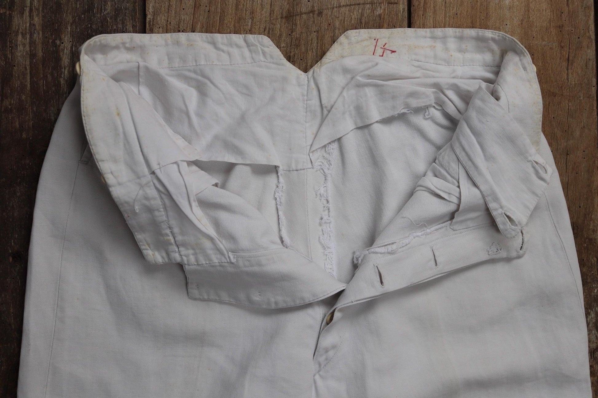 Vintage 1920s French white linen trousers - buckle back pants - 31” x 30”