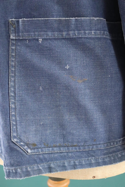 Vintage French blue workwear jacket - 1960s cotton chore coat - 42” chest
