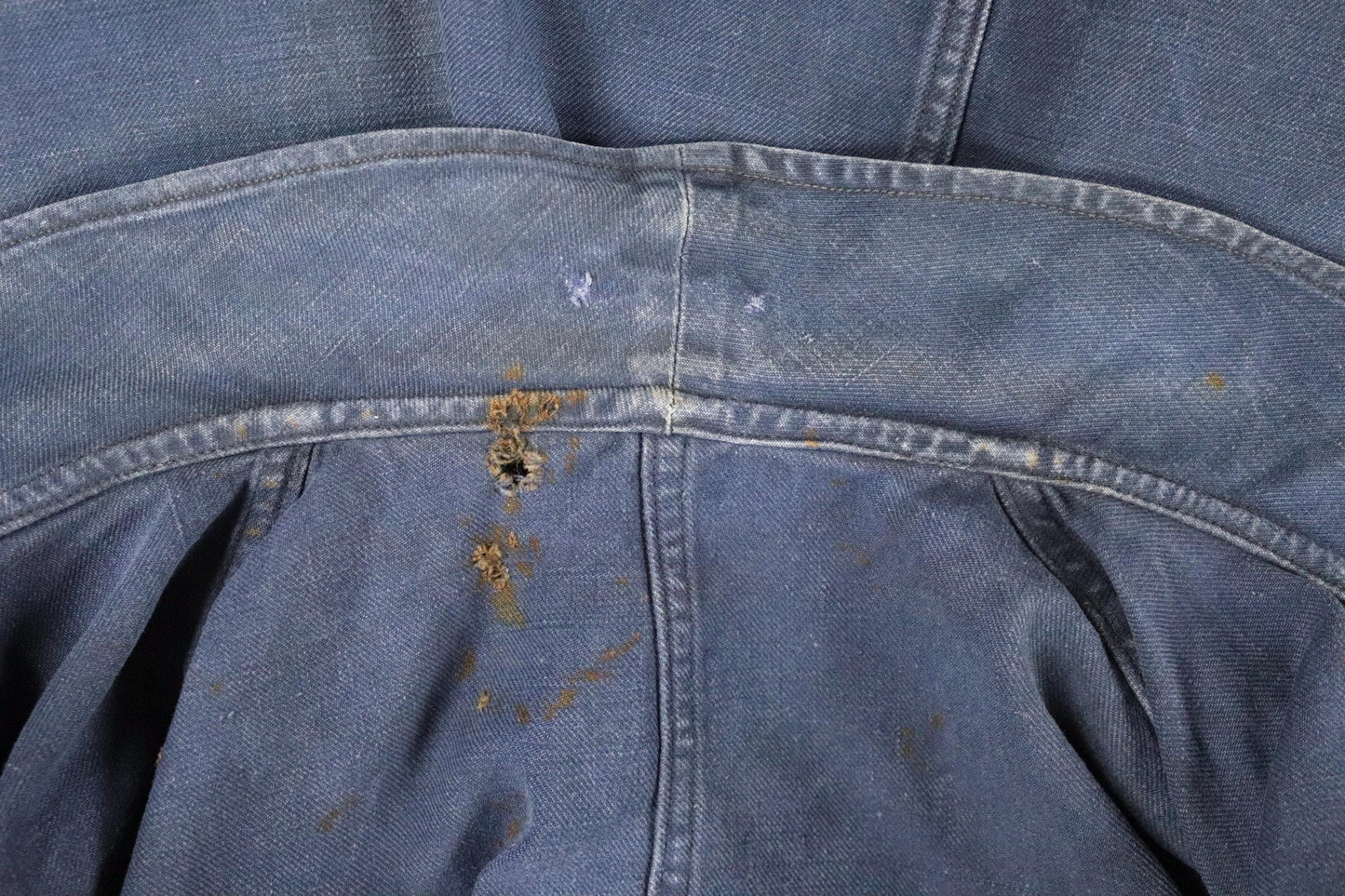 Vintage French blue workwear jacket - 1960s cotton chore coat - 42” chest