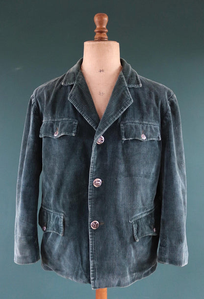 Vintage French workwear jacket - green corduroy - gamekeeper chore coat - 44” chest