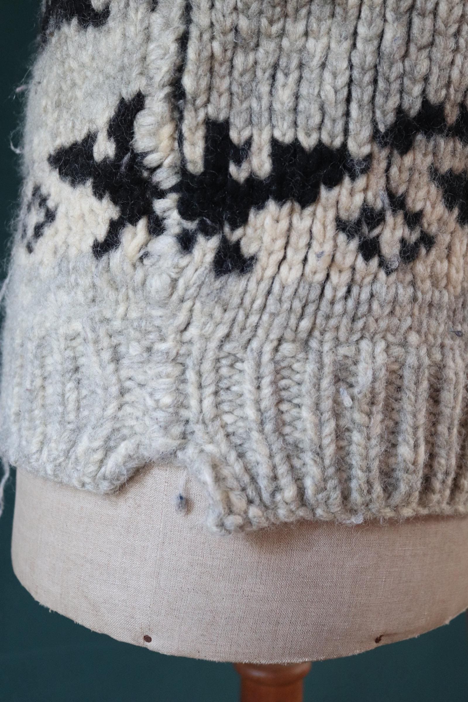 Vintage 1970s Cowichan style wool sweater - hand made Thunderbird cardigan - chunky knit - 40" chest