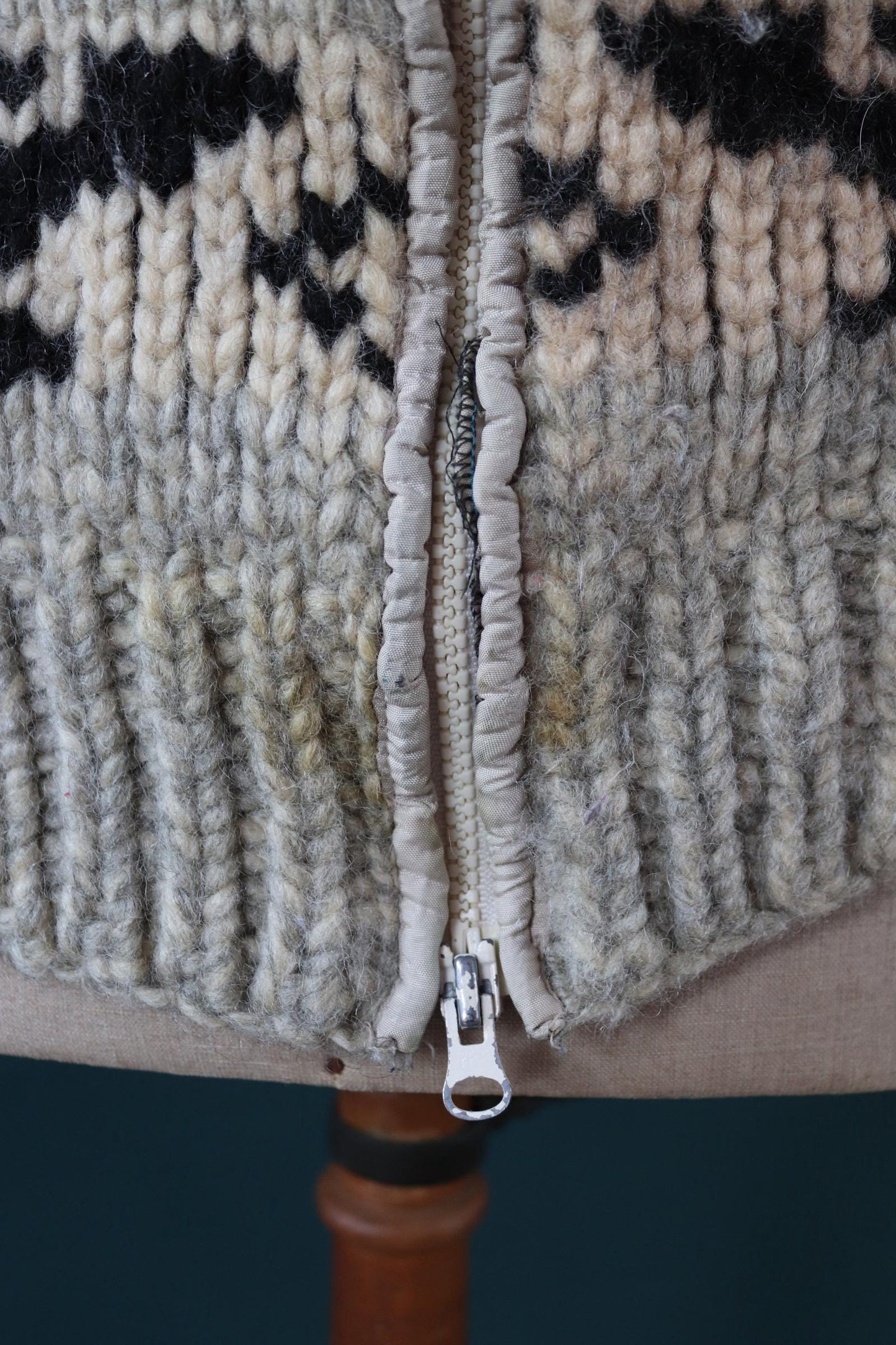 Vintage 1970s Cowichan style wool sweater - hand made Thunderbird cardigan - chunky knit - 40" chest