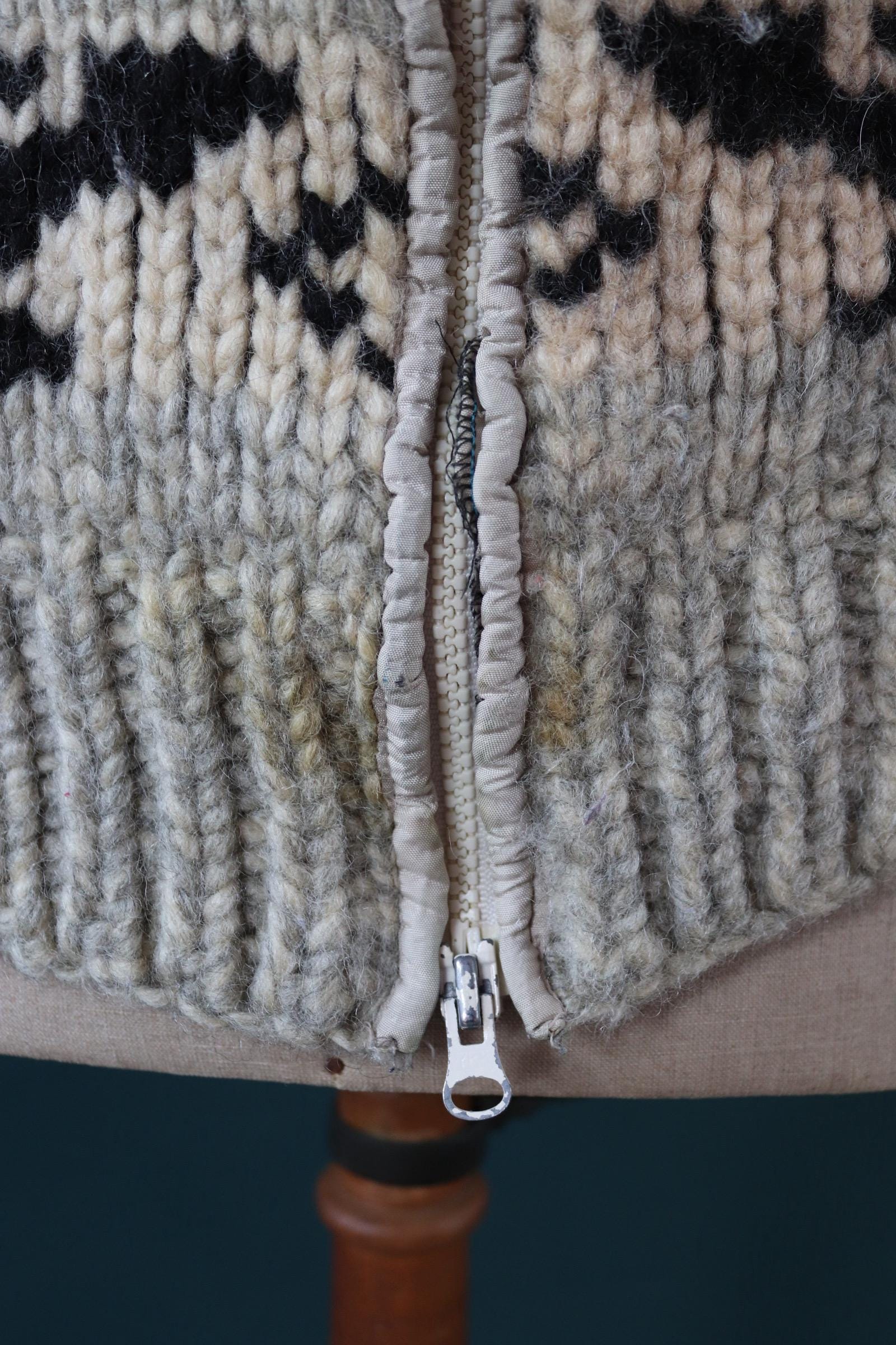 Vintage 1970s Cowichan style wool sweater - hand made Thunderbird cardigan - chunky knit - 40" chest