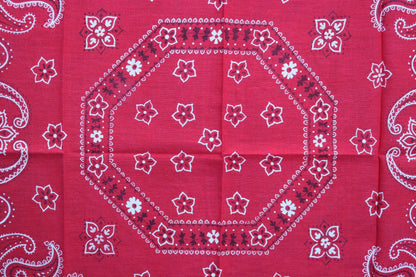 Vintage 1960s Elephant bandana - red cotton neckerchief - Western hanky