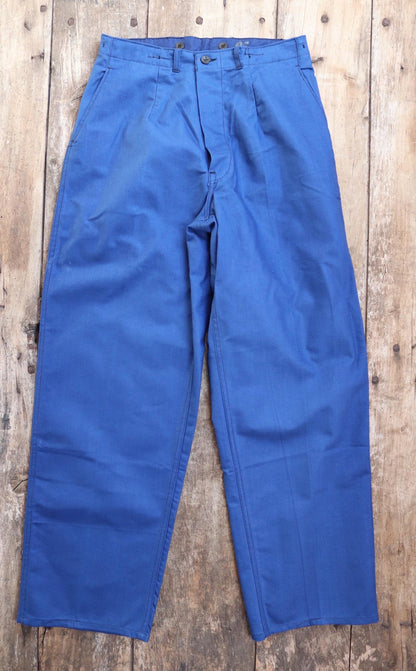 Vintage WW2 workwear trousers - 1940s deadstock - Swedish military - buckle back pants - blue cotton twill - 30” x 32”