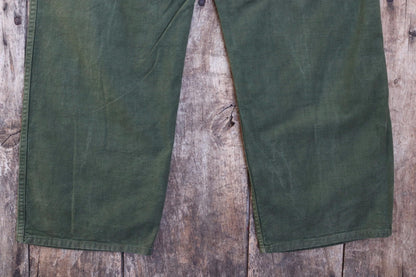 Vintage 1940s Swedish workwear trousers - WW2 utility chore pants - buckle back - 31” x 29”