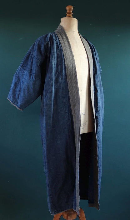 Vintage Japanese boro kimono - indigo kasuri robe - sashiko stitching - traditional dressing gown