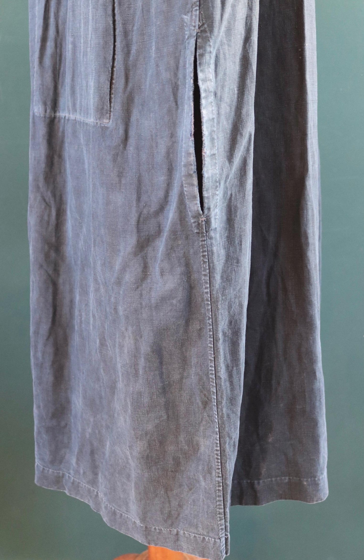 Antique 1900s French indigo biaude - vintage cotton workwear smock - 65" chest