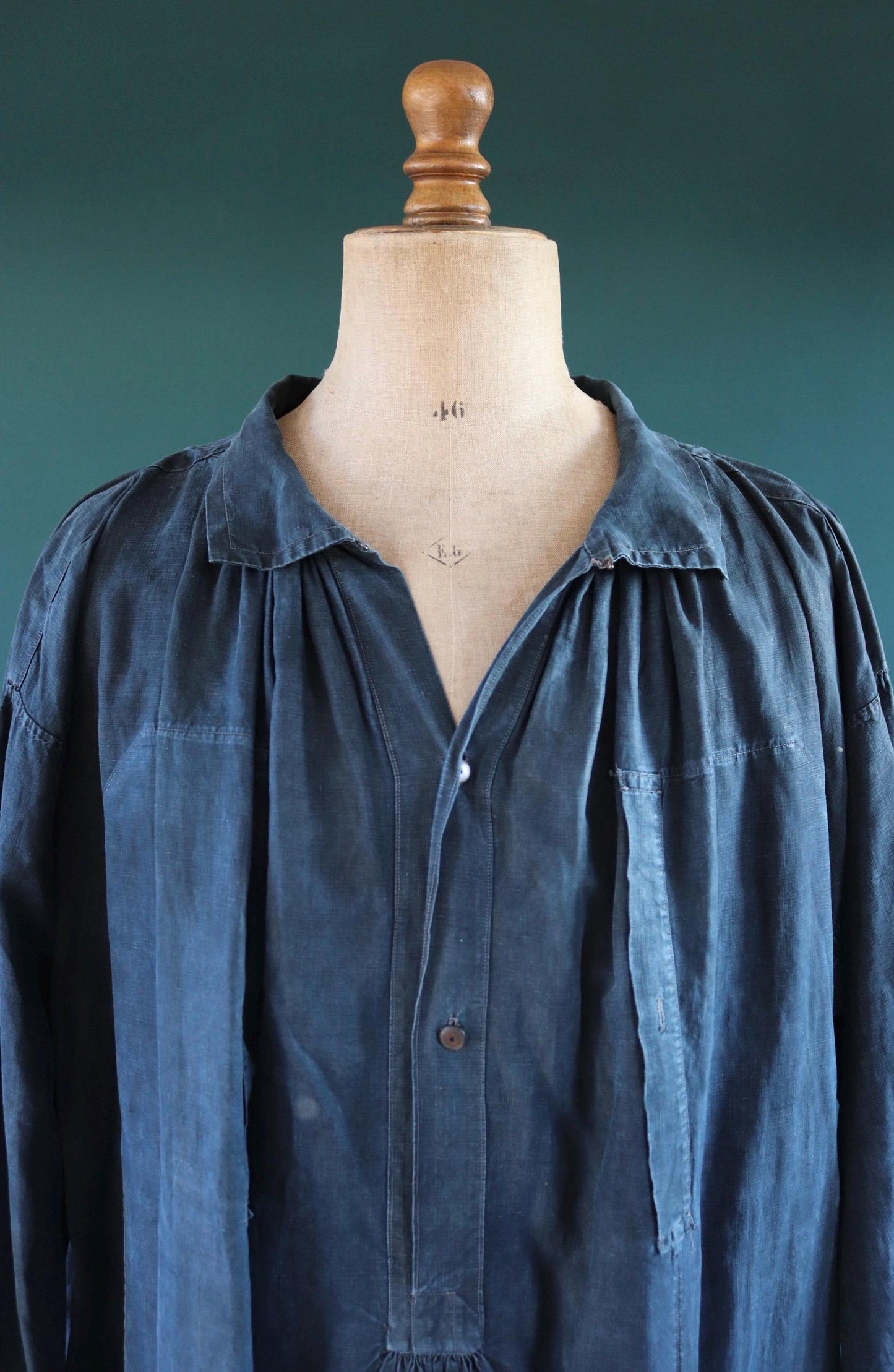 Antique 1900s French indigo biaude - vintage cotton workwear smock - 65" chest