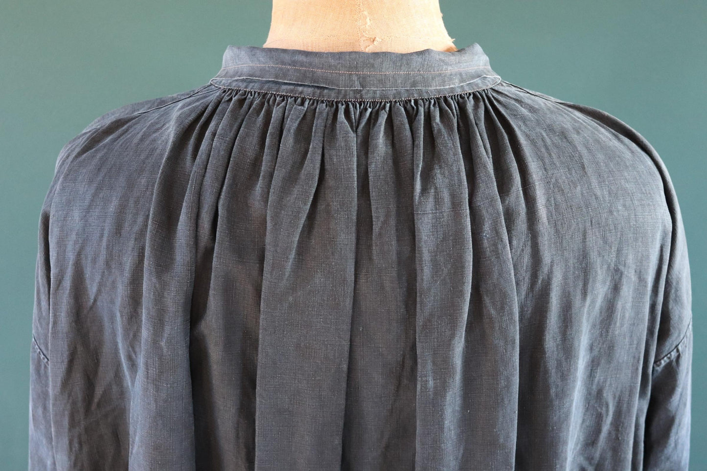 Antique 1900s French indigo biaude - vintage cotton workwear smock - 65" chest