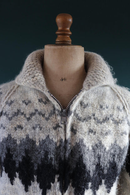 Vintage 1980s Tuak cowichan sweater - chunky wool cardigan - hand knitted jumper - shawl collar - 42” chest