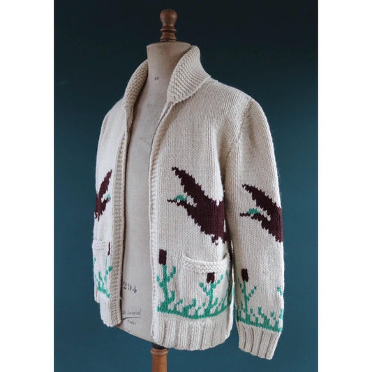 Vintage 1960s wool Cowichan sweater - 1970s novelty hand knit - shawl collar - geese design jumper - 42” chest