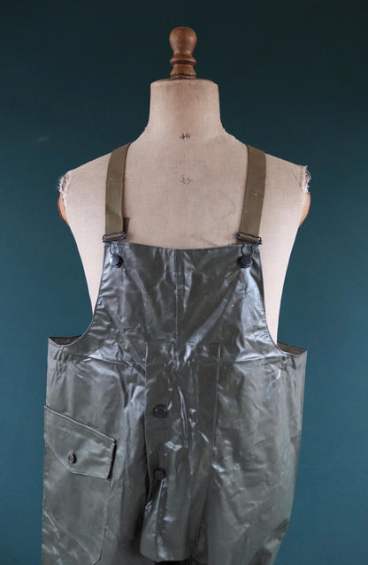 Vintage 1980s Italian Navy waterproofs - deck overalls - foul weather gear - 42" x 28”