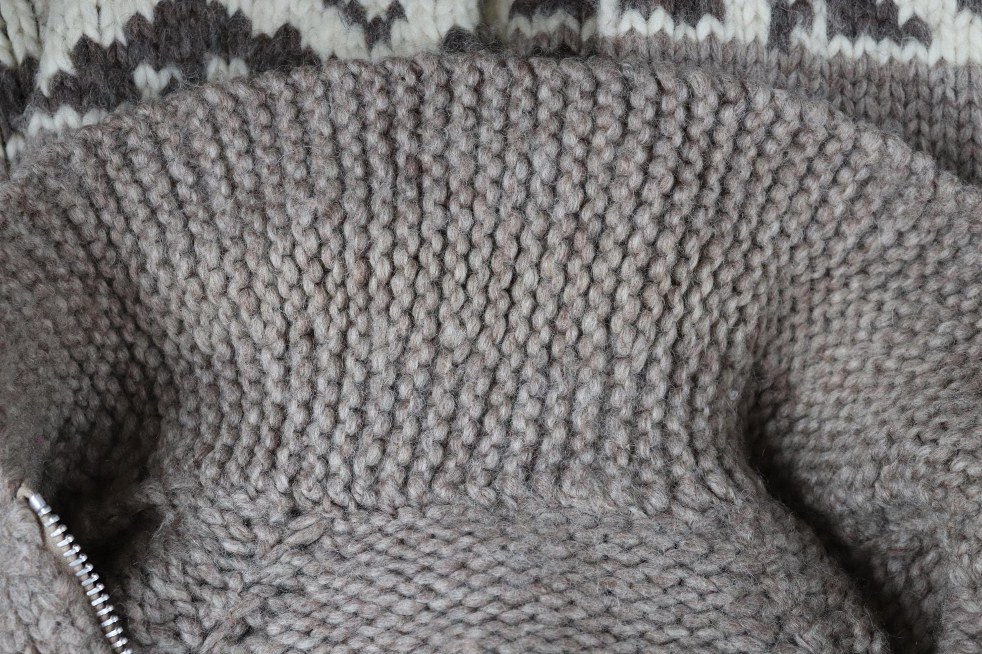 Vintage 1970s Cowichan wool cardigan - hand knitted - 1980s chunky winter sweater - 42" chest