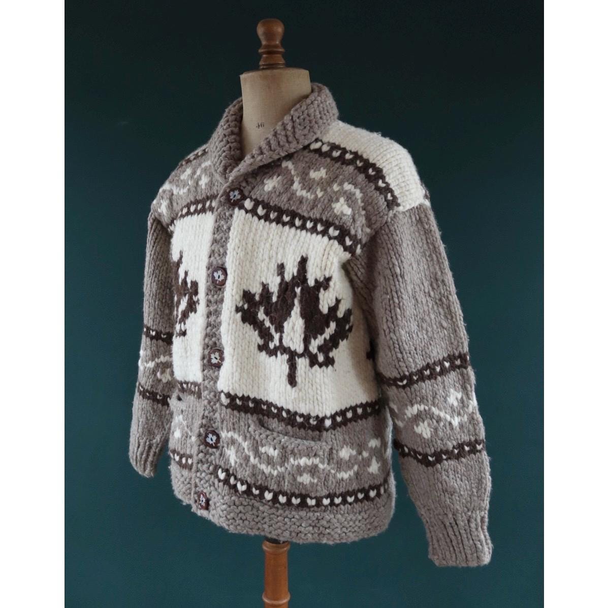 Vintage 1980s Cowichan wool cardigan - hand knitted - chunky winter sweater - 45" chest