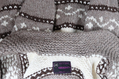 Vintage 1980s Cowichan wool cardigan - hand knitted - chunky winter sweater - 45" chest