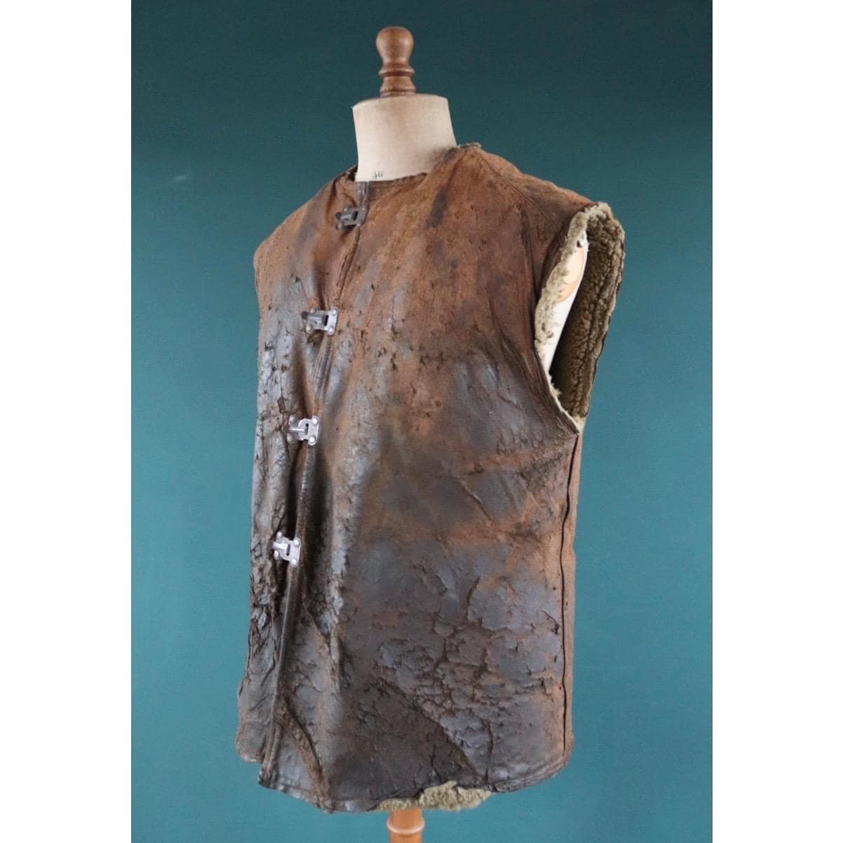 Vintage 1940s British military jerkin - WW2 sheepskin - Tropal coat - RAF vest - horsehide leather waistcoat - 42” chest