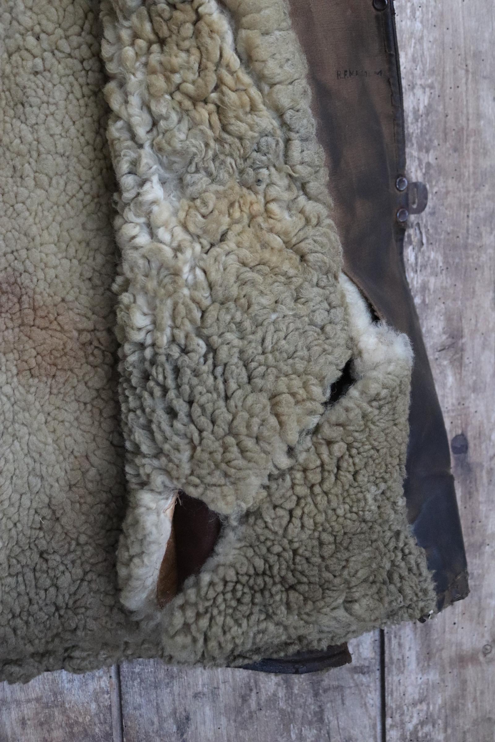 Vintage 1940s British military jerkin - WW2 sheepskin - Tropal coat - RAF vest - horsehide leather waistcoat - 42” chest