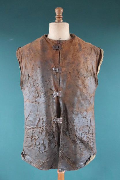 Vintage 1940s British military jerkin - WW2 sheepskin - Tropal coat - RAF vest - horsehide leather waistcoat - 42” chest