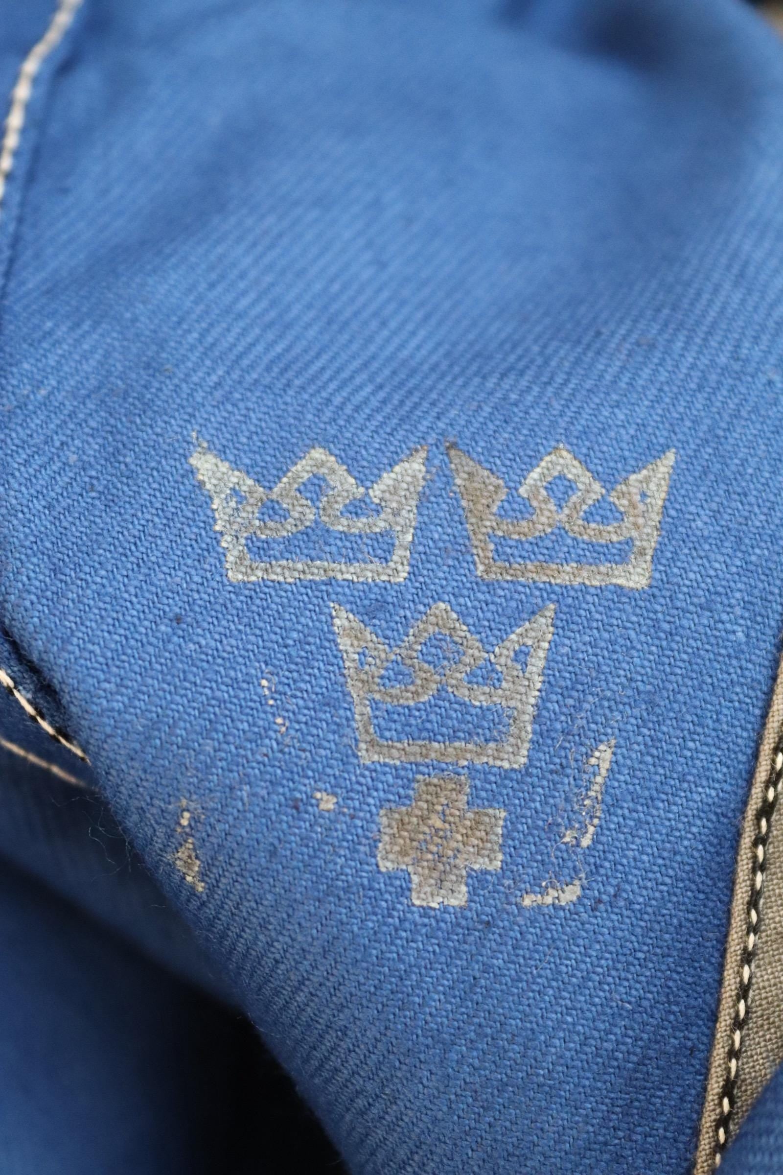 Vintage WW2 workwear trousers - 1940s deadstock - buckle back pants - Swedish military - cobalt blue cotton twill - 30” x 32”