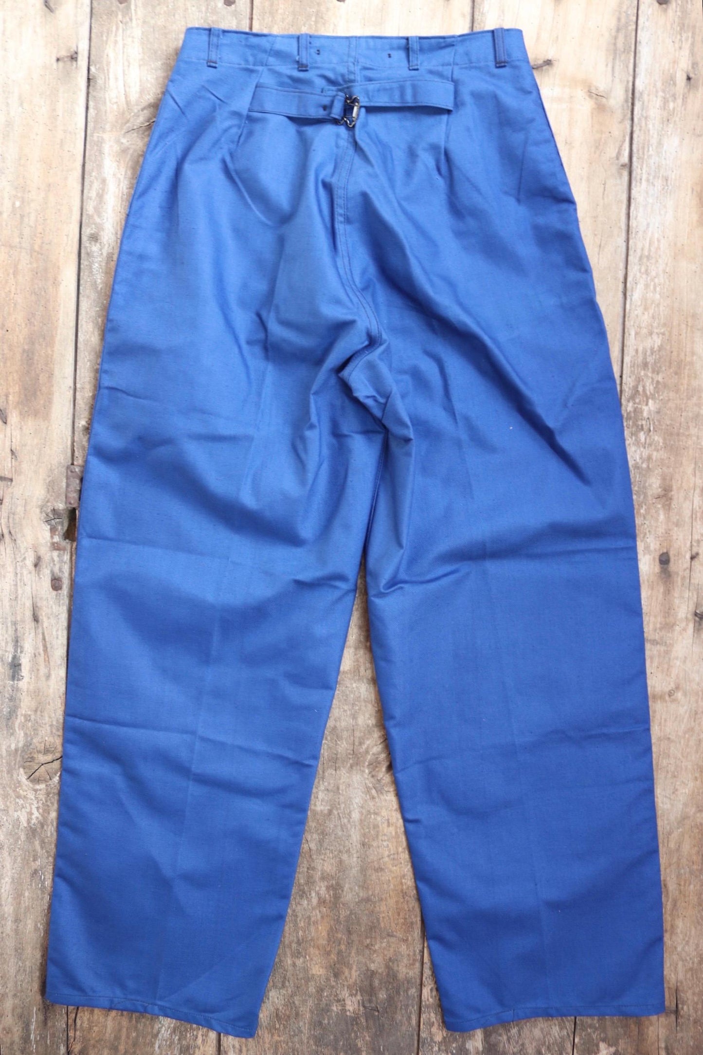 Vintage WW2 workwear trousers - 1940s deadstock - buckle back pants - Swedish military - cobalt blue cotton twill - 30” x 32”