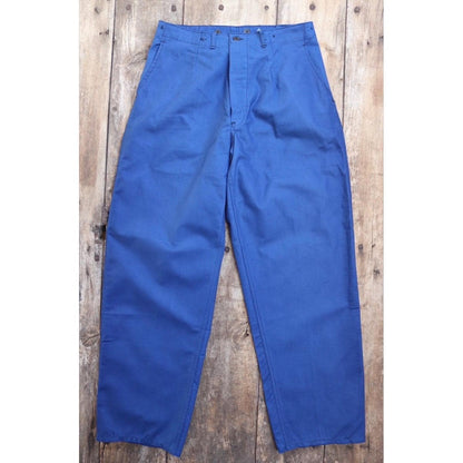 Vintage WW2 workwear trousers - 1940s deadstock - Swedish military - buckle back pants - indigo blue cotton twill - 32” x 32”