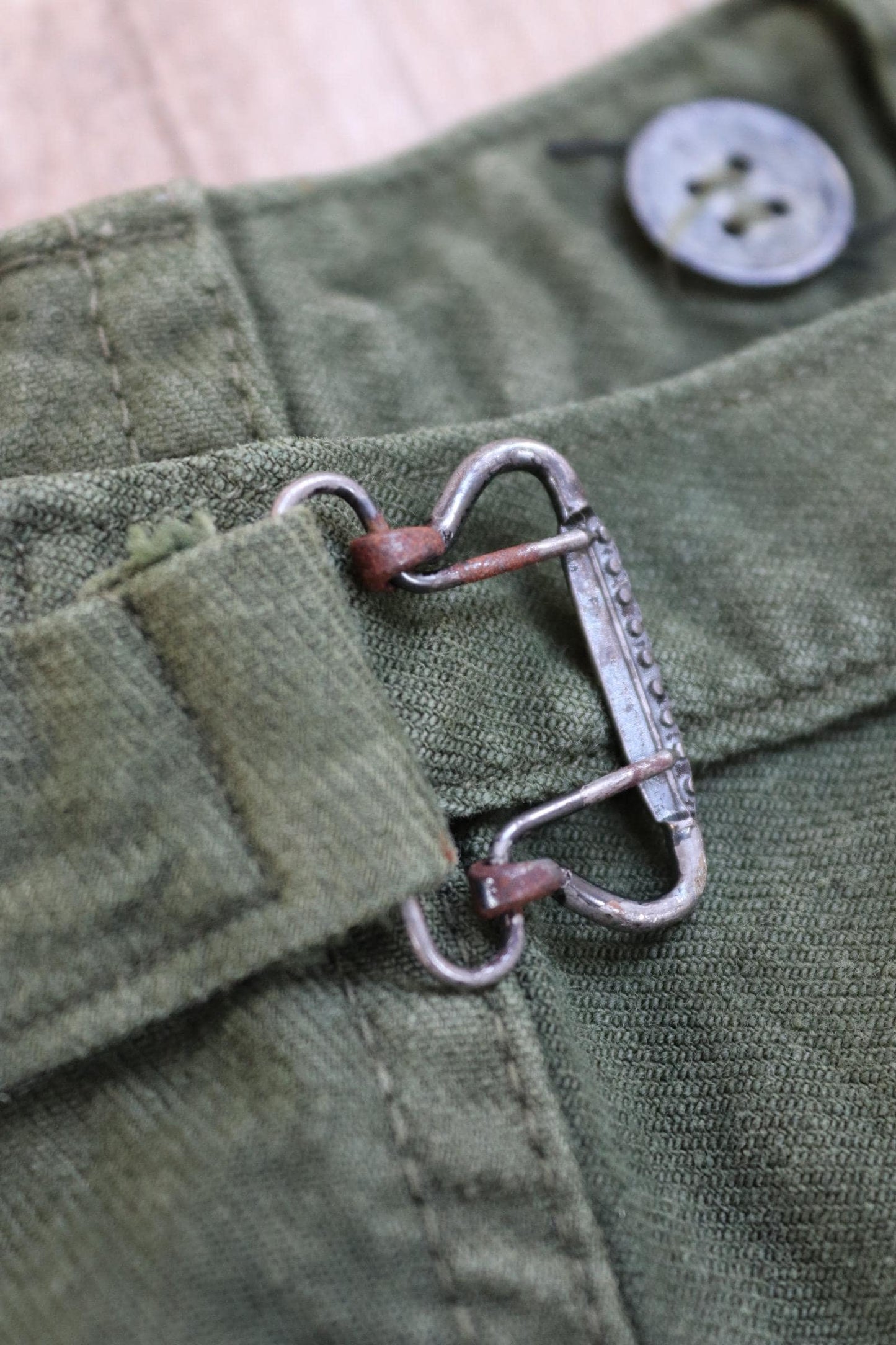 Vintage 1940s Swedish workwear trousers - WW2 utility chore pants - buckle back - 31” x 29”