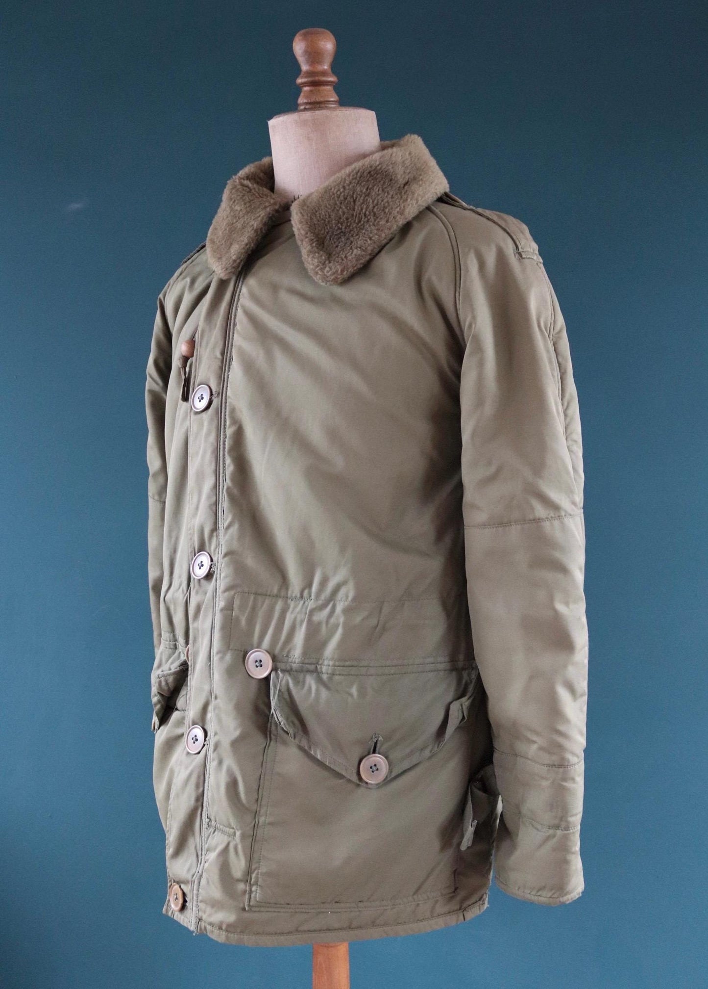 Vintage 1950s British army middle parka - 1st pattern military jacket - extreme cold weather - 42” chest