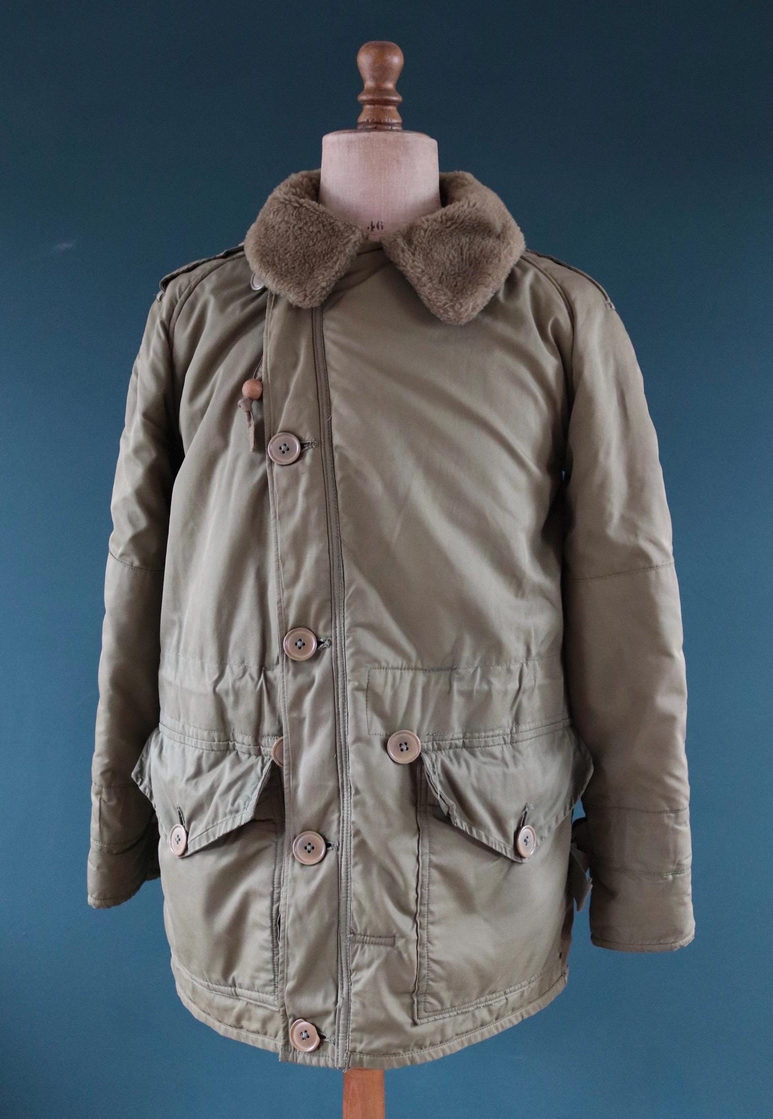 Vintage 1950s British army middle parka - 1st pattern military jacket - extreme cold weather - 42” chest