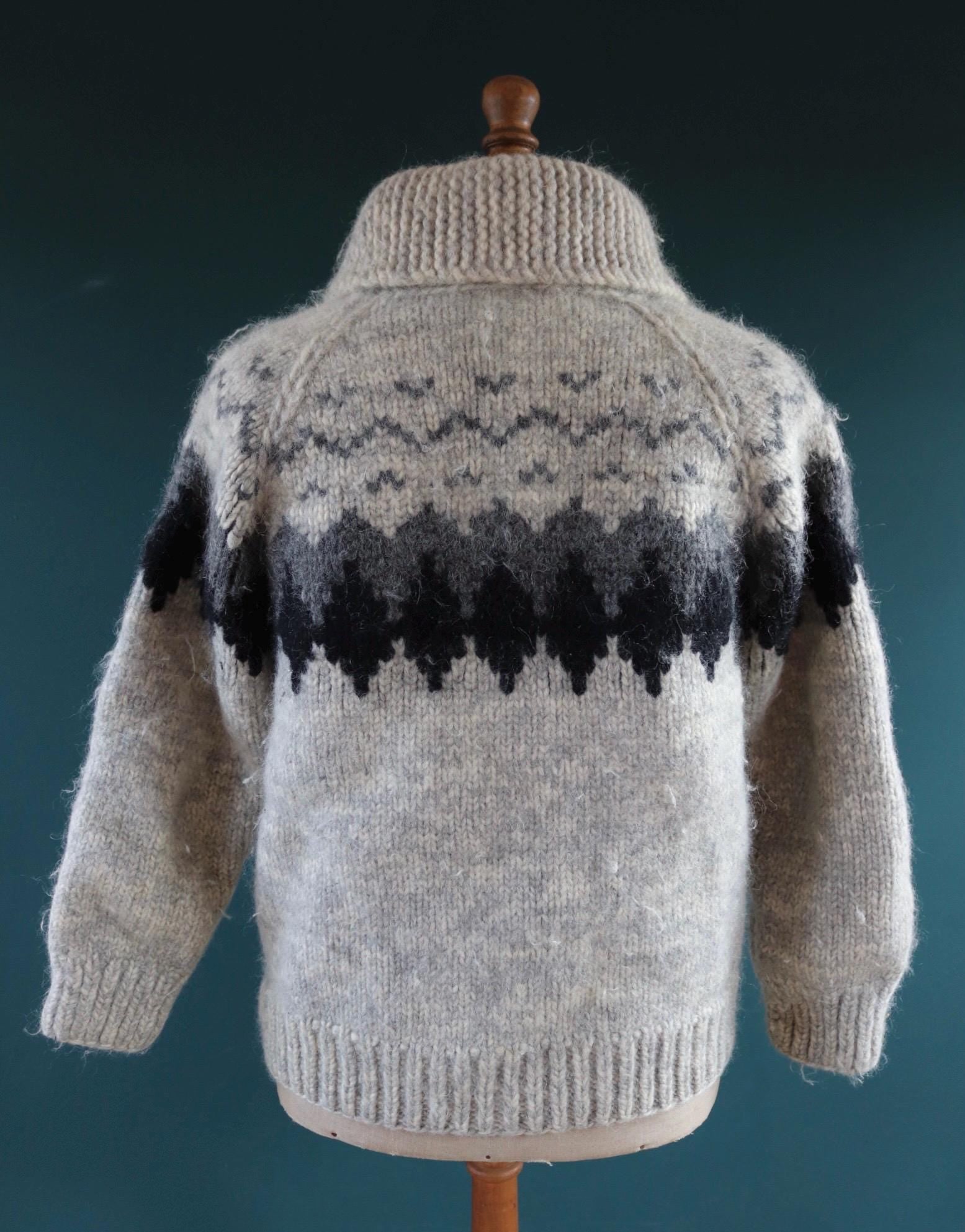 Vintage 1980s Tuak cowichan sweater - chunky wool cardigan - hand knitted jumper - shawl collar - 42” chest