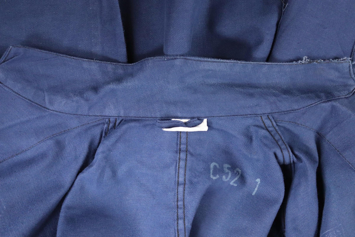 Vintage French workwear jacket - blue chore coat - 46” chest