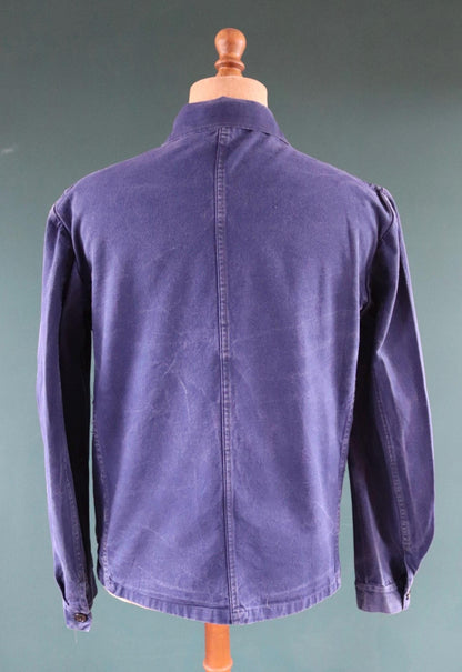 Vintage French workwear jacket - blue chore coat - 44” chest
