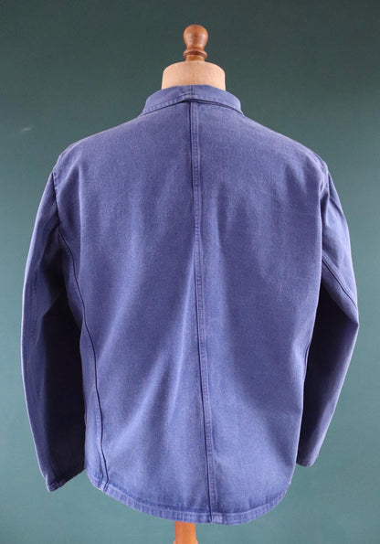 Vintage French workwear jacket - blue chore coat - 48” chest