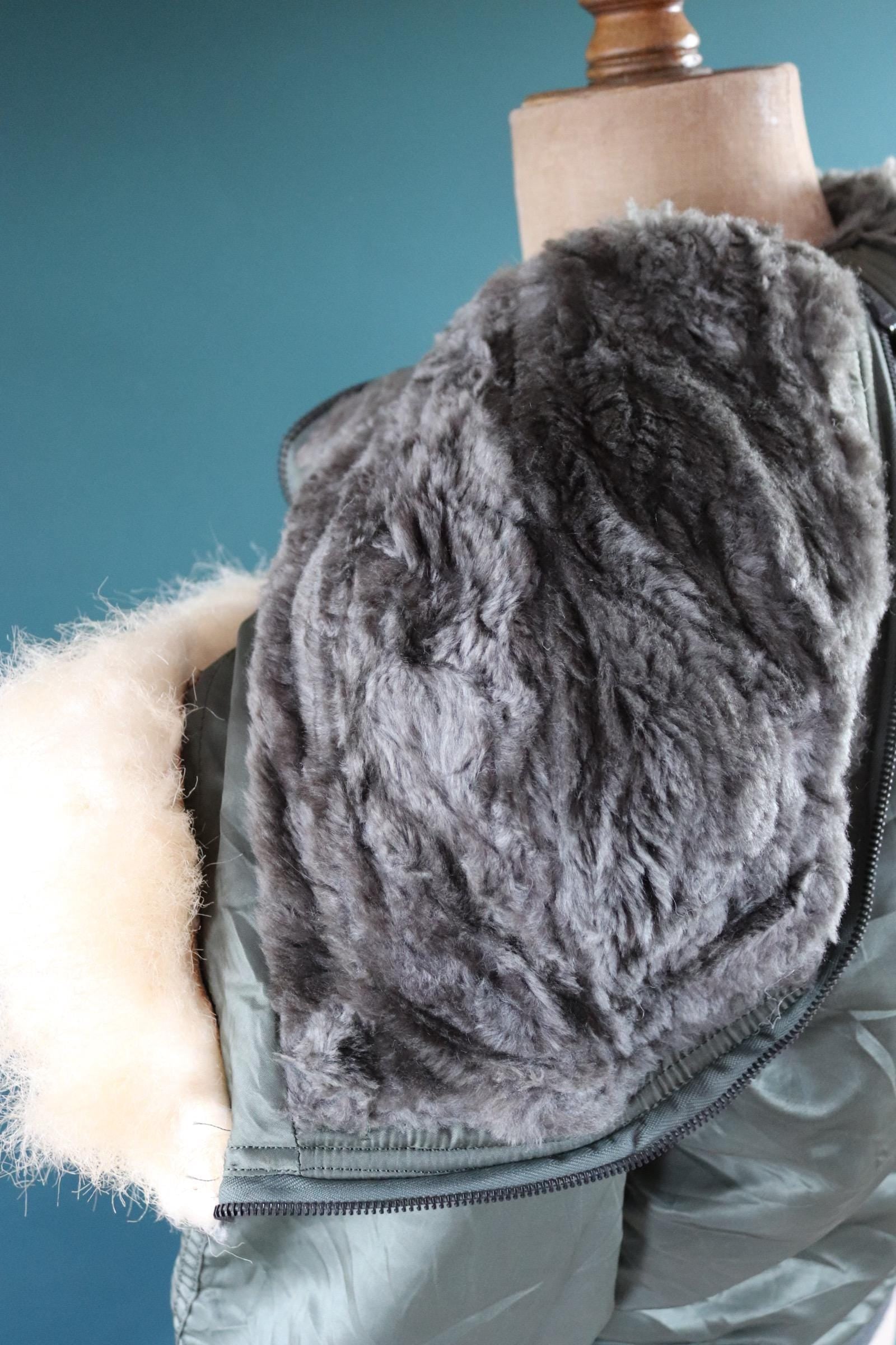 Vintage 1980s USAF N-2B jacket - military parka - extreme cold weather - split hood - 44" chest