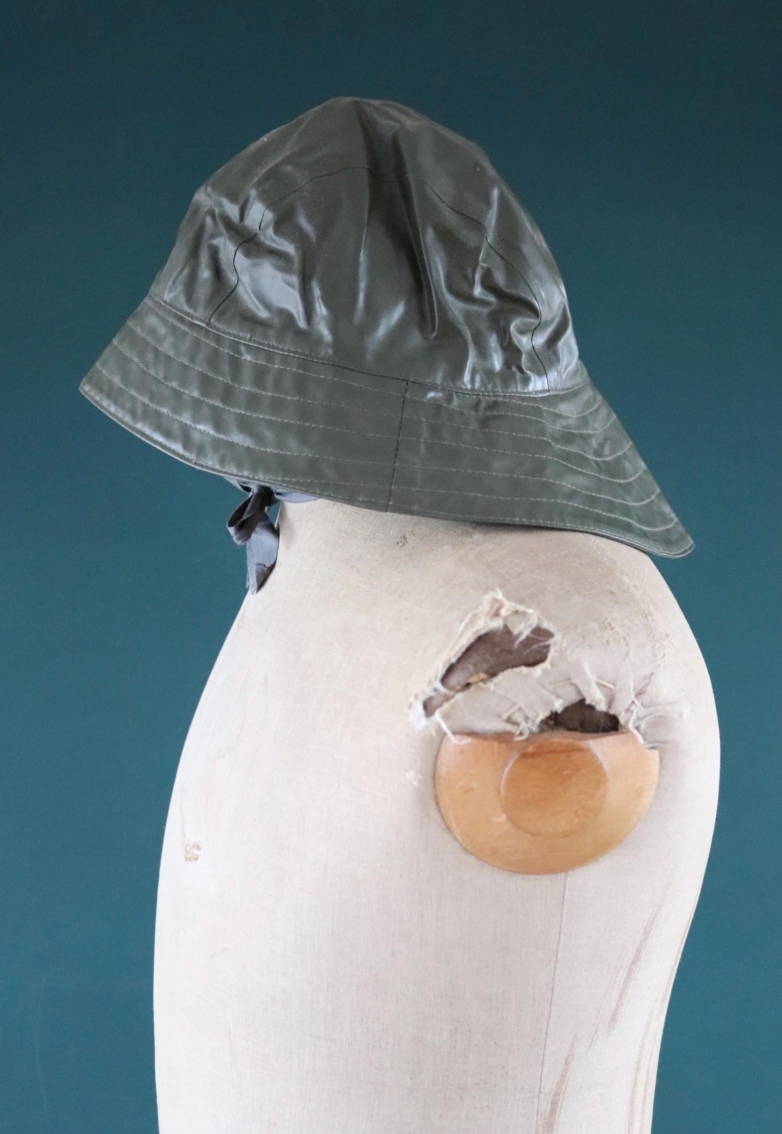 Vintage 1960s PVC sou’wester - waterproof bucket hat - fisherman workwear - rainwear - Swedish military