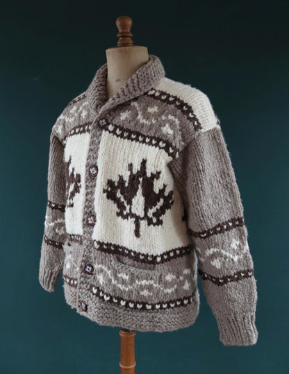Vintage 1980s Cowichan wool cardigan - hand knitted - chunky winter sweater - 45" chest