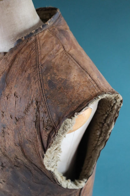 Vintage 1940s British military jerkin - WW2 sheepskin - Tropal coat - RAF vest - horsehide leather waistcoat - 42” chest