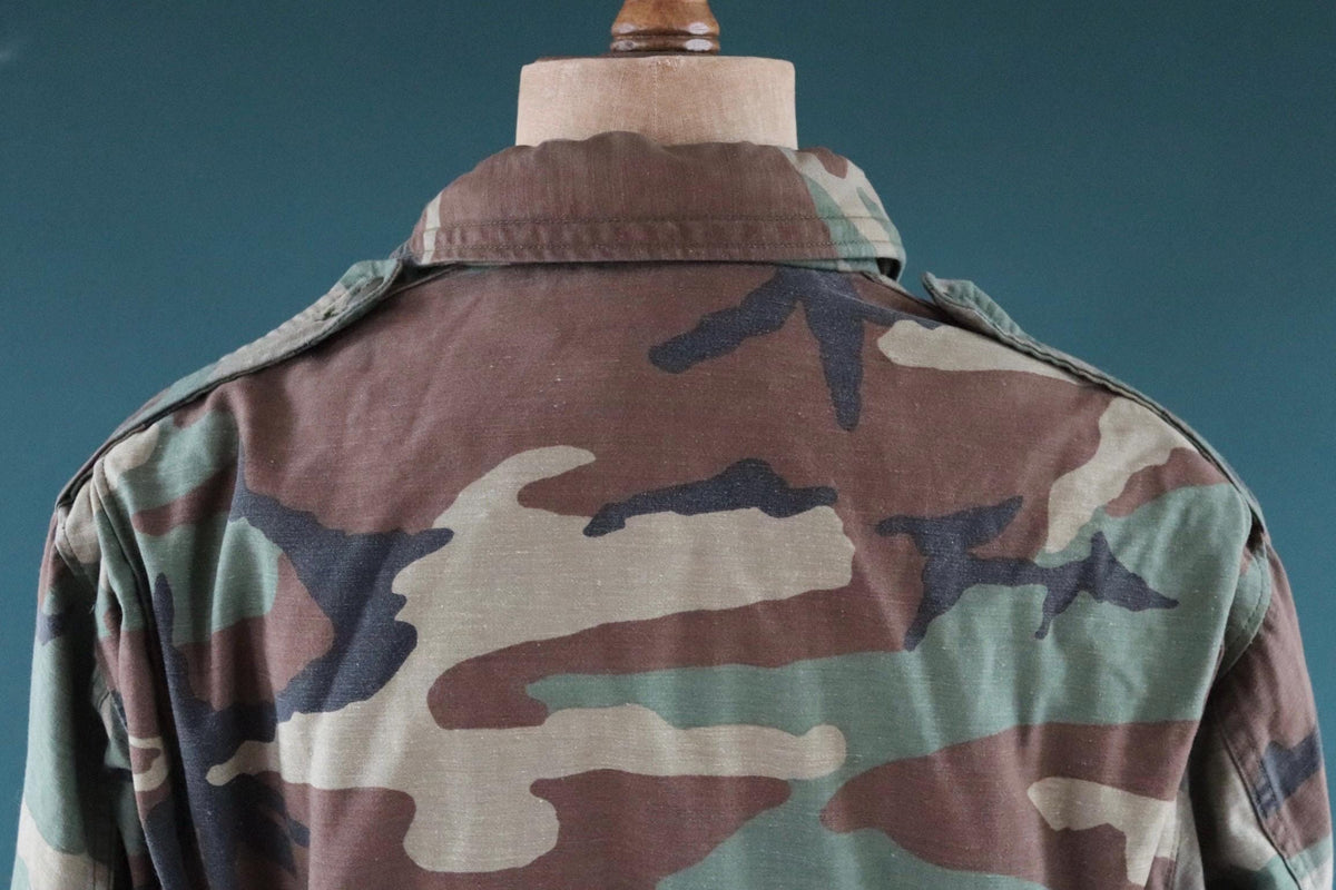 Vintage 1980s US army camouflage M-65 field jacket - 48" chest