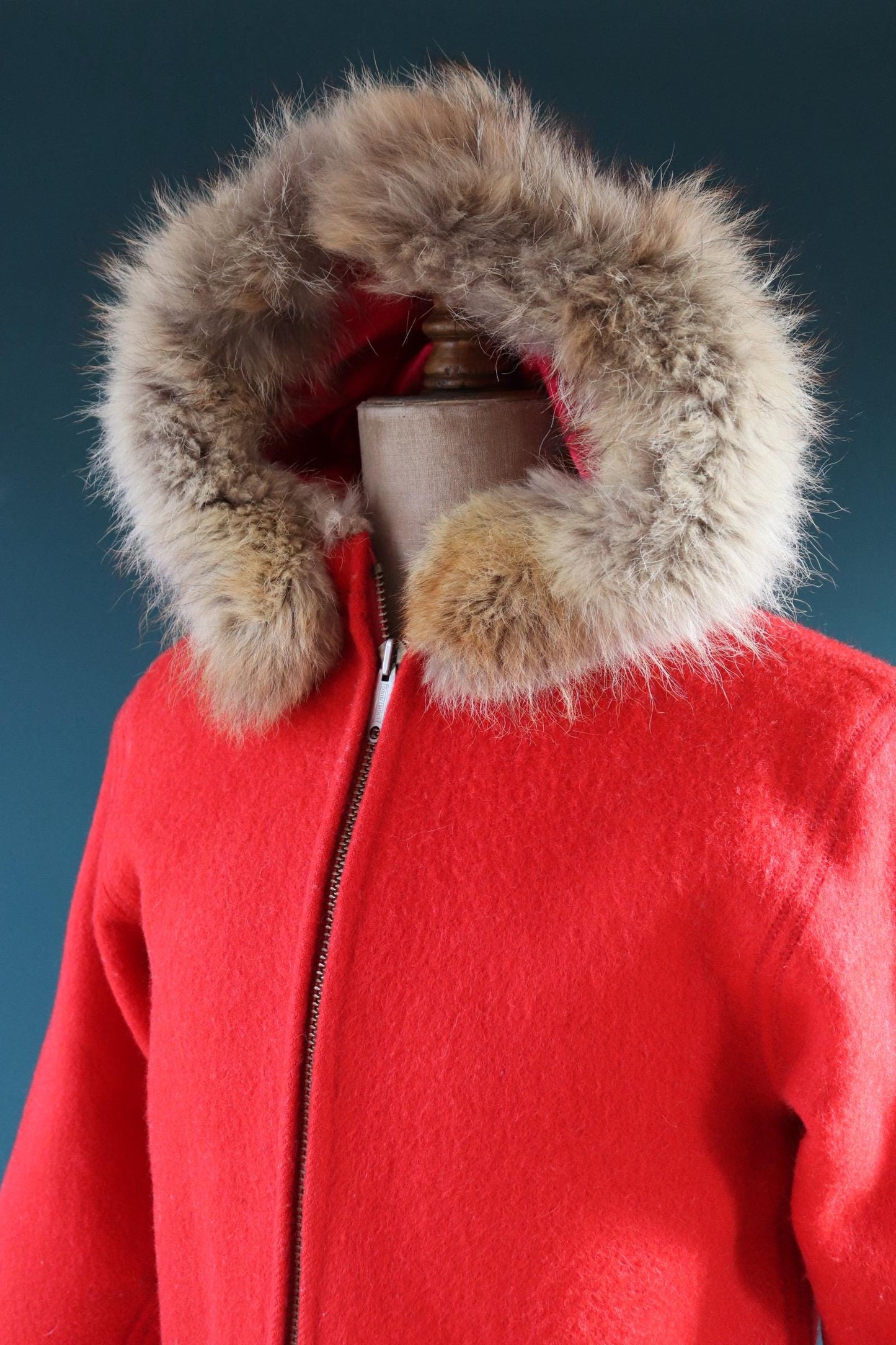 Vintage 1970s embroidered wool coat - Hudsons Bay jacket - Alaskan parka - 40" chest