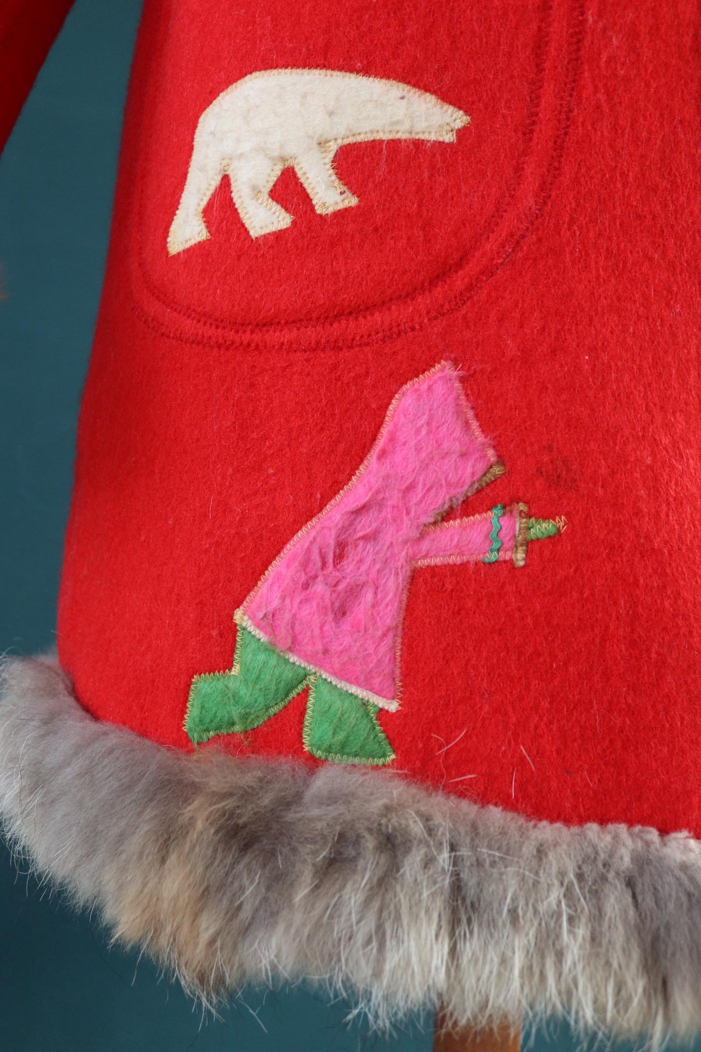 Vintage 1970s embroidered wool coat - Hudsons Bay jacket - Alaskan parka - 40" chest