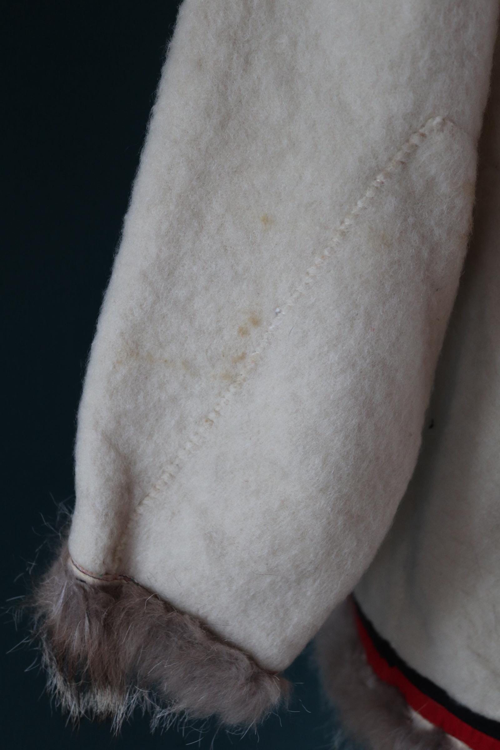 Vintage Indigenous Arctic style anorak - traditional parka - 40" chest