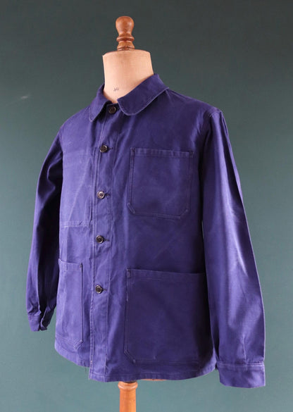 Vintage French workwear jacket - blue chore coat - 44” chest