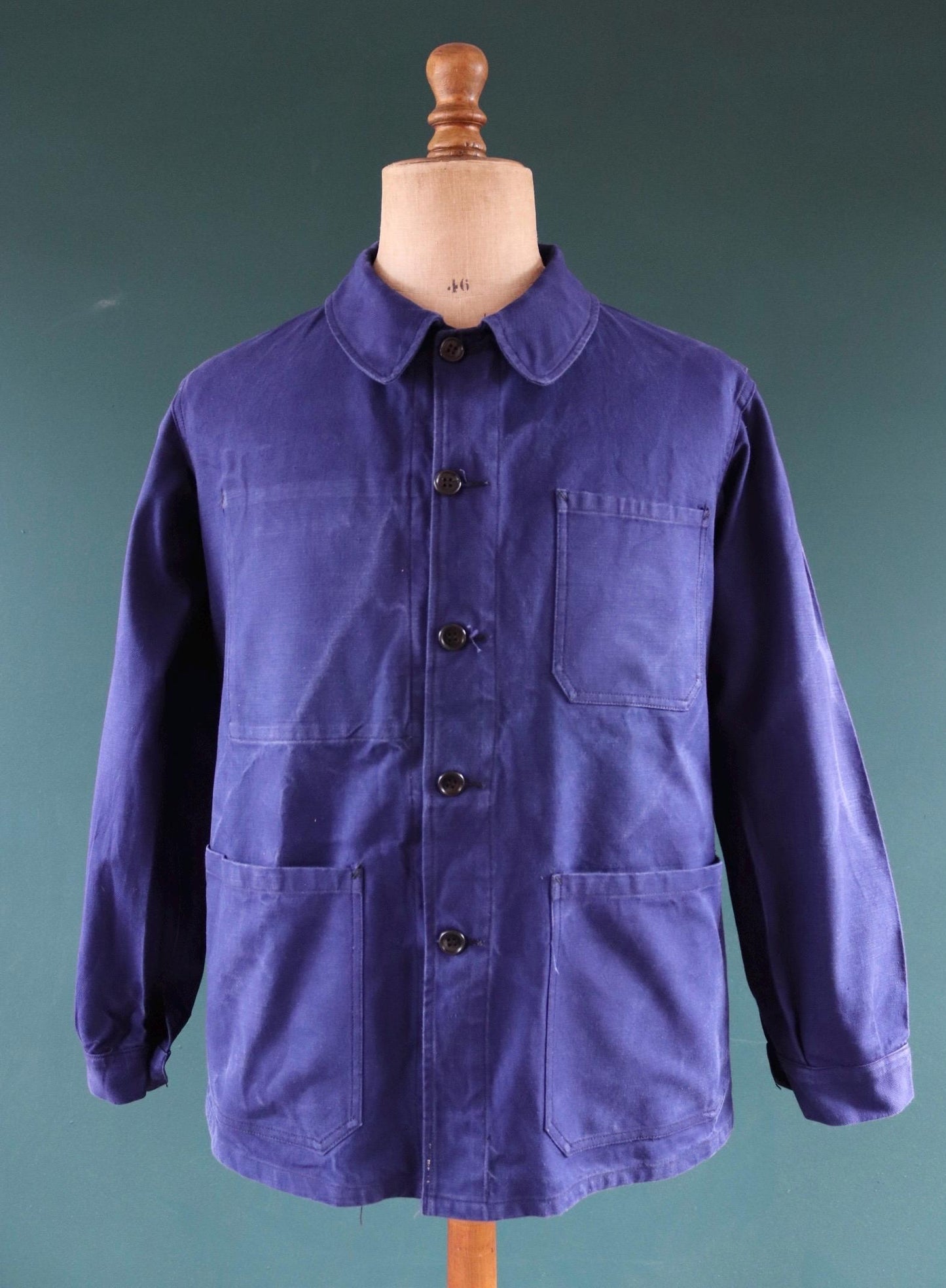 Vintage French workwear jacket - blue chore coat - 44” chest