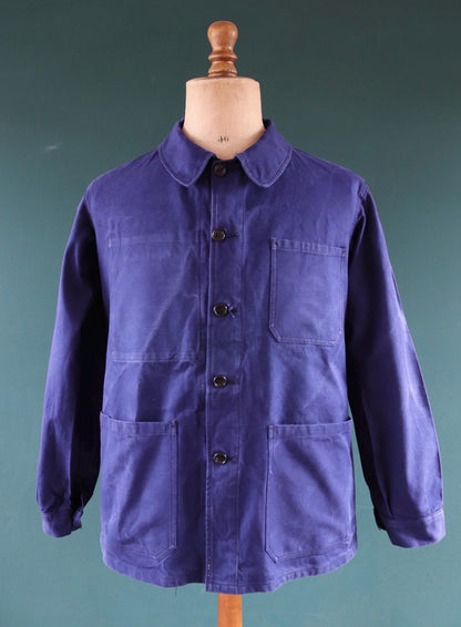 Vintage French workwear jacket - blue chore coat - 44” chest