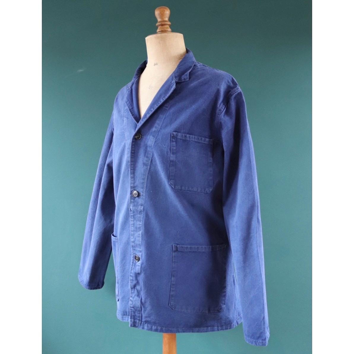 Vintage French workwear jacket - blue chore coat - 49” chest