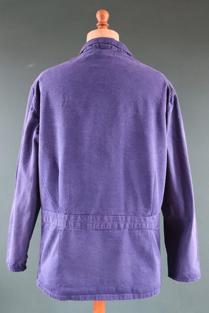 Vintage French workwear jacket - blue chore coat - 49” chest