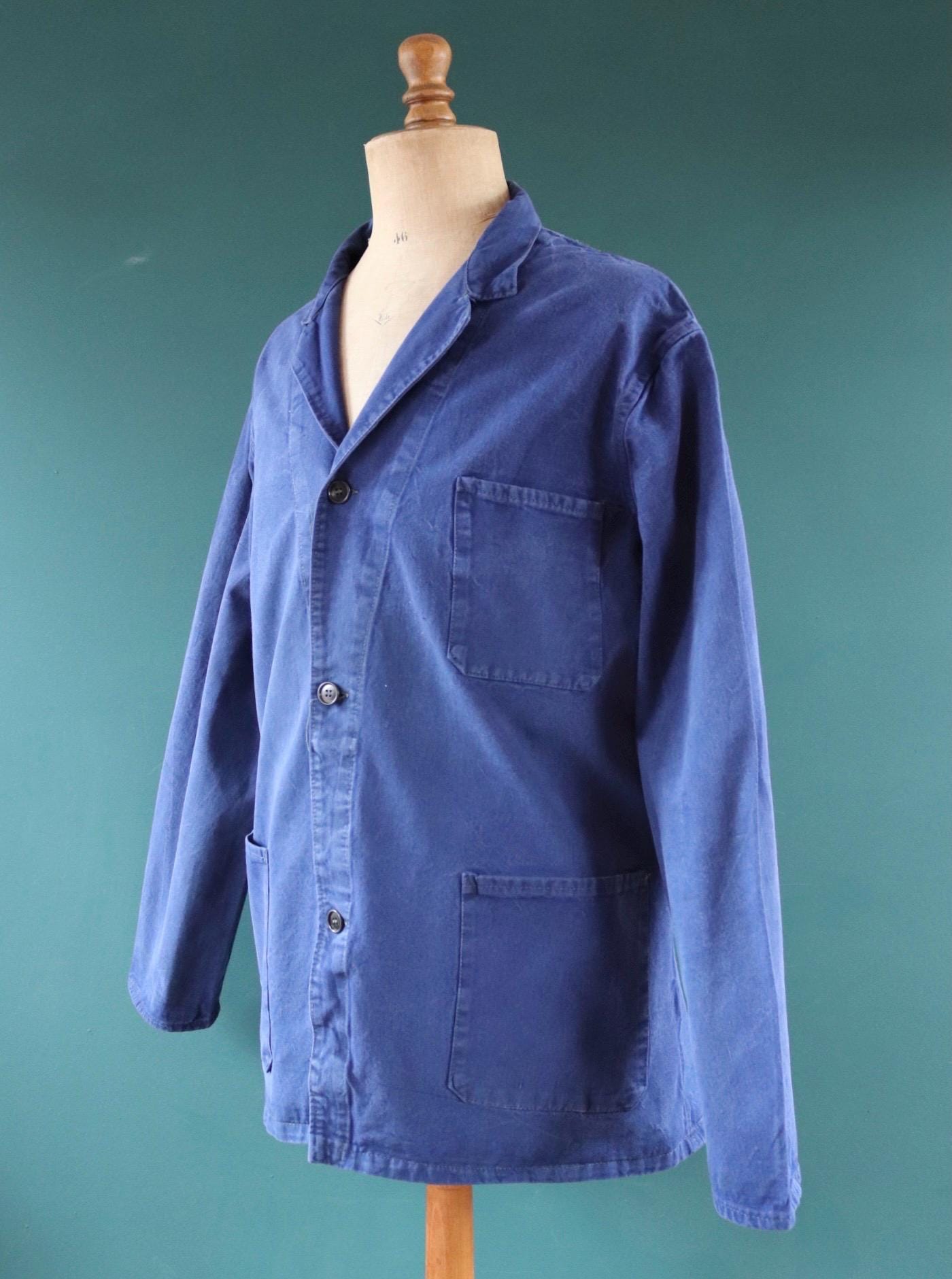 Vintage French workwear jacket - blue chore coat - 49” chest